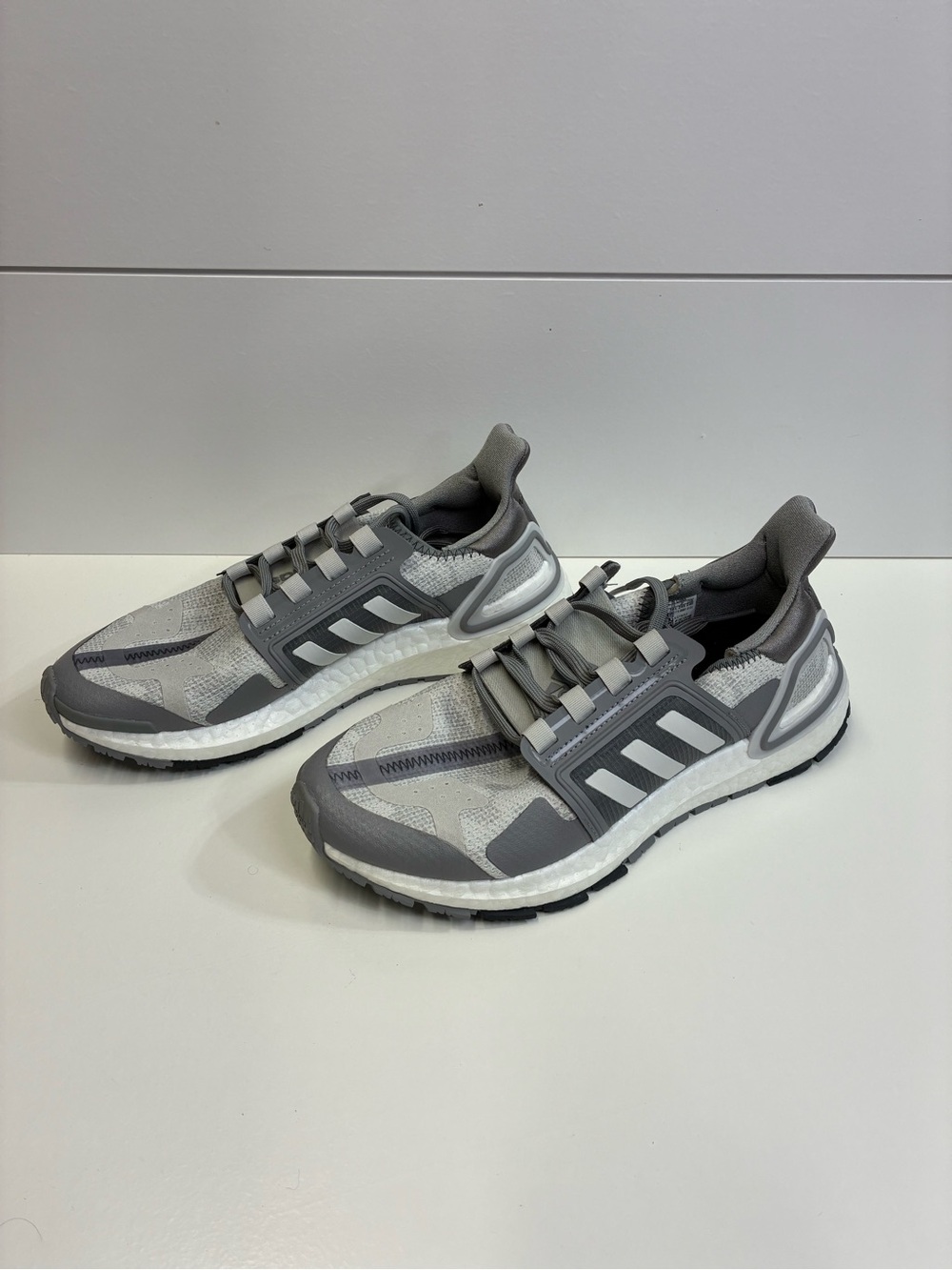 adidas Ultraboost DNA City Xplorer GY8353 Grey Women’s 7.5 New No Box